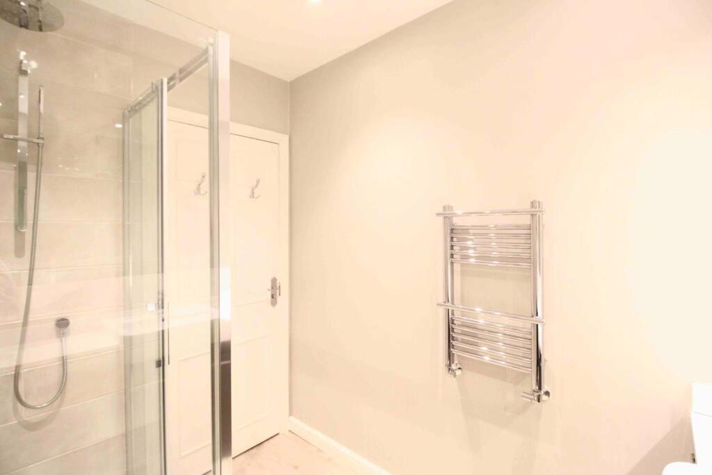 Beautiful Top Floor Clifton Apartment Bristol Exterior foto